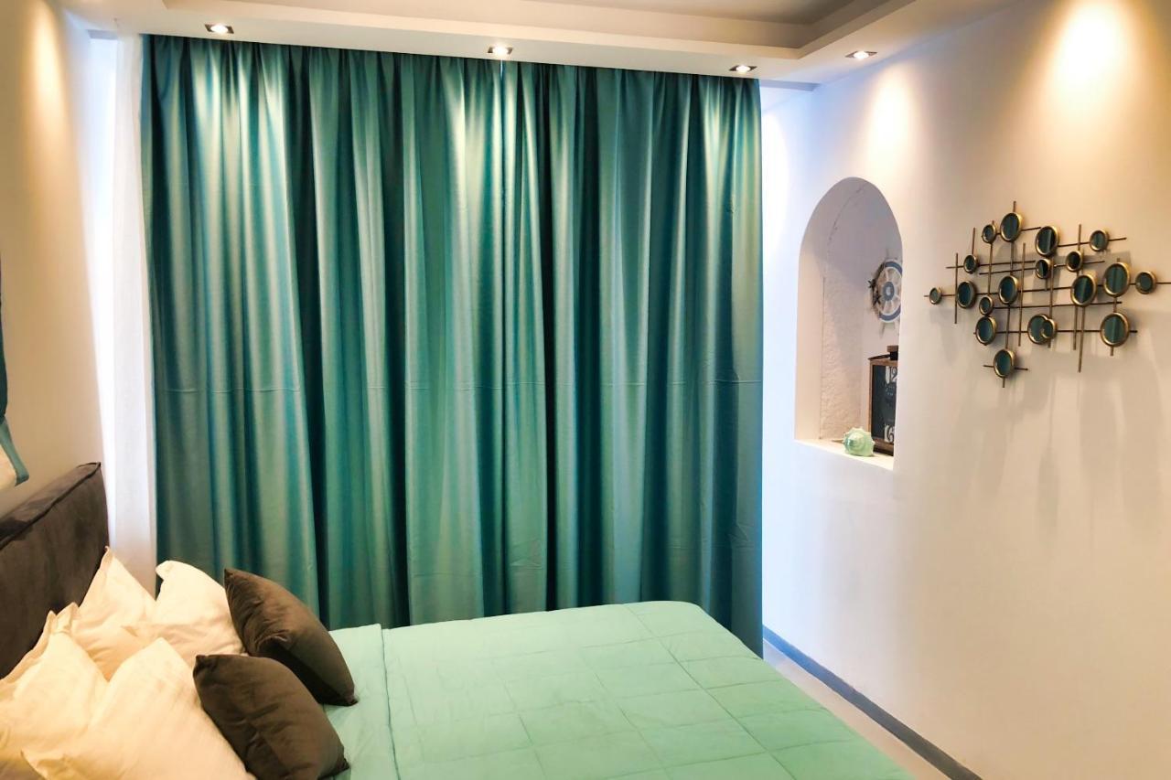 Eleven Rooms Mykonos Town Exterior photo